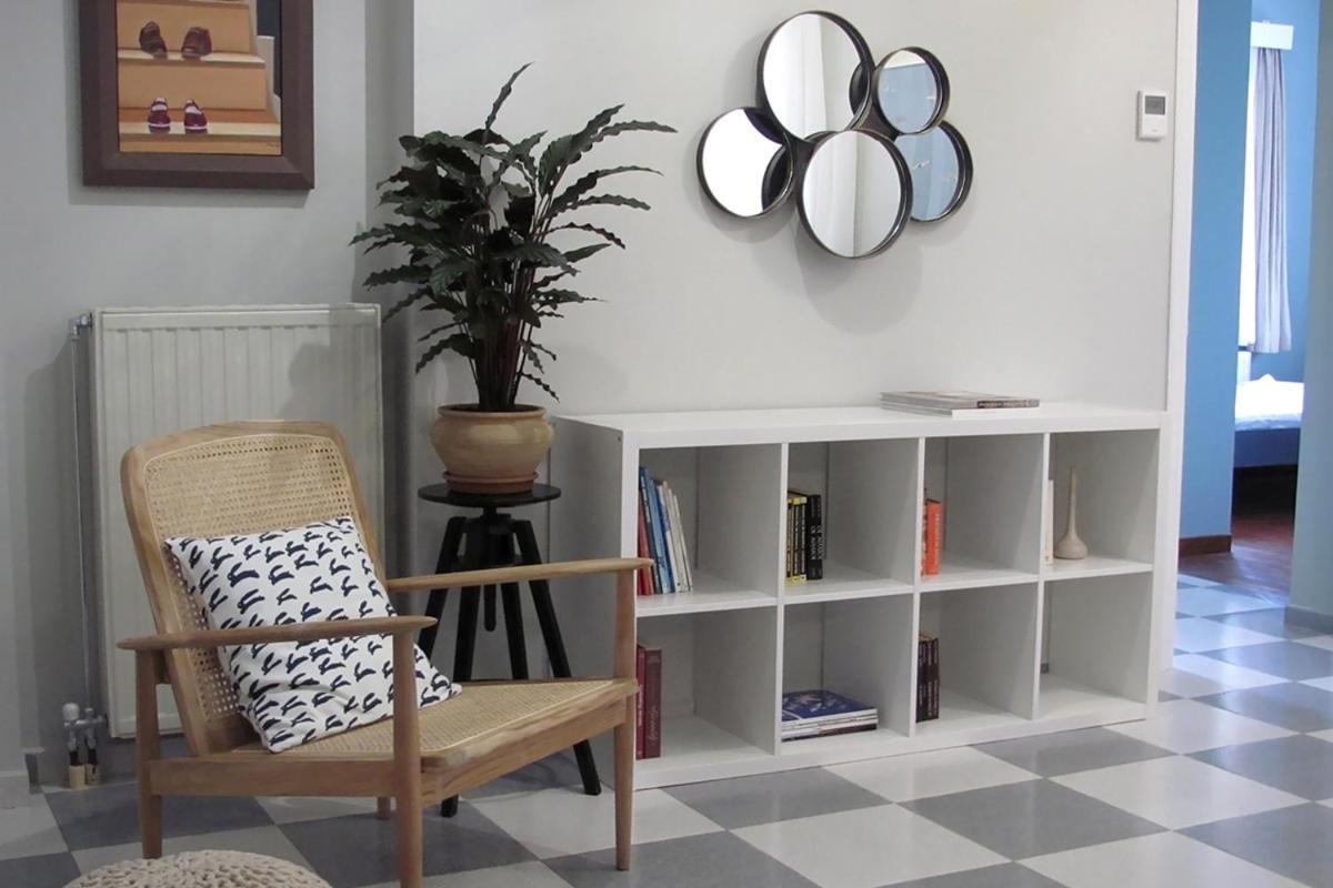 Bellis Perennis Apartment